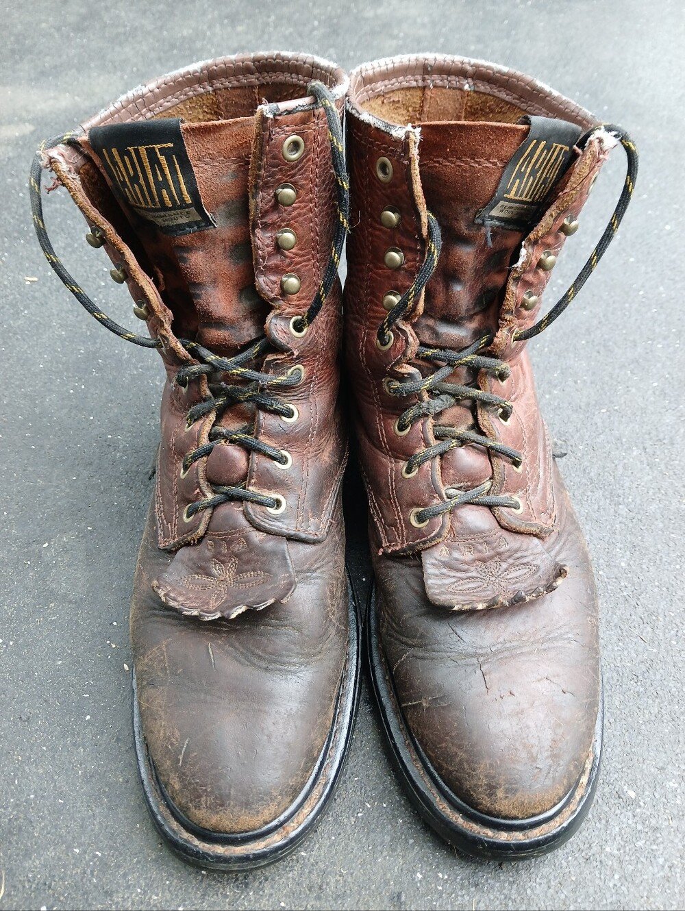 Ariat Boots Sz 8.5 Leather Lace Up Stitched Sole